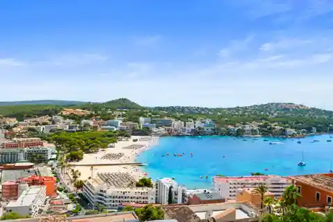 Villa with Beautiful Views of the Bay of Santa Ponsa