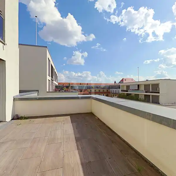 STYLISH APARTMENT NEXT TO CHARLOTTENBURG PALACE PARK