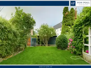 Bright and Charming Mid-Terrace House