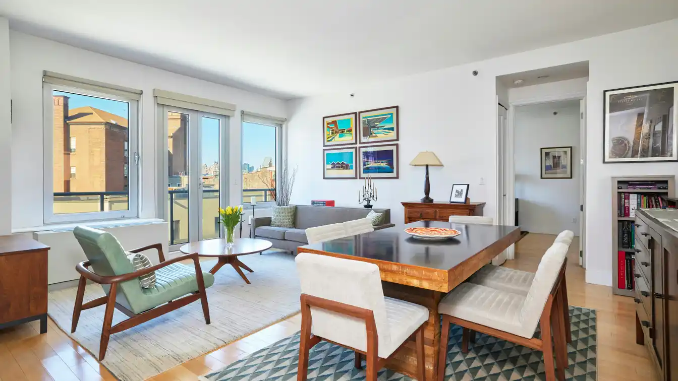 Beautifully Designed Two Bedroom in the Heart of Hunters Point