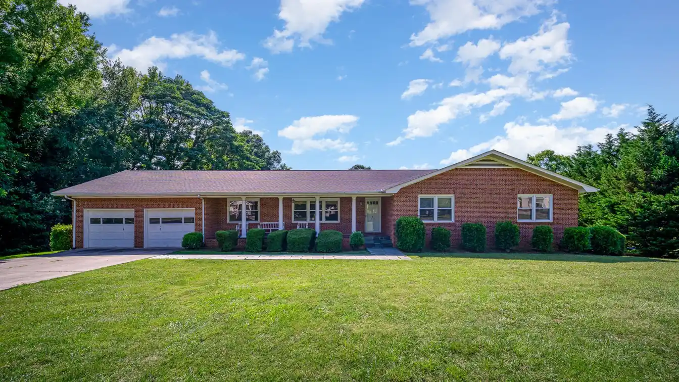 Serene Ranch Living on 5.75 Acres