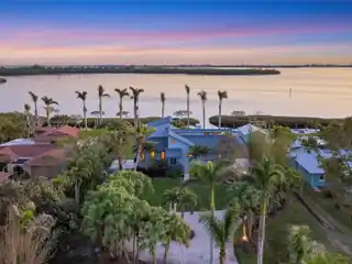 Exceptional One-acre Bayfront Estate