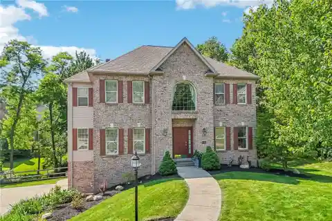 Well-maintained Home in Bennington Woods