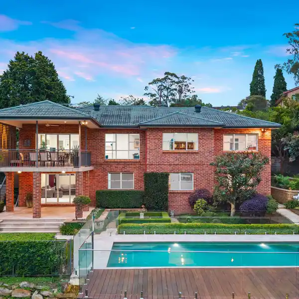 RESORT-STYLE LIVING WITH A PEACEFUL CUL-DE-SAC ADDRESS