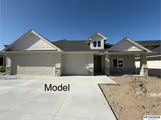 New Turnkey Pool Home