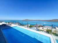 EXTRAORDINARY HOME WITH UNPARALLELED LAGOON VIEWS