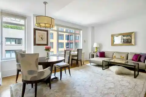 Bright and Beautiful High-Floor Home