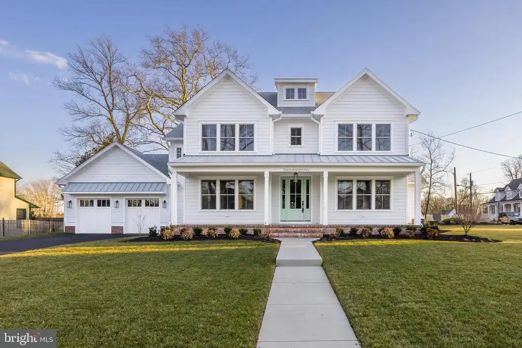 Luxury New Construction from a Premier Builder