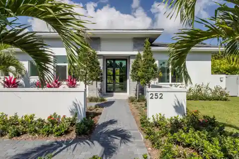 New Coastal Contemporary Masterpiece