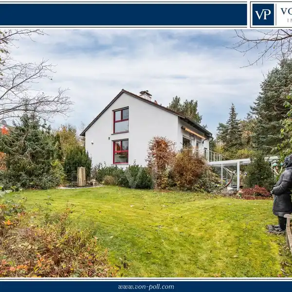 NATURAL PROPERTY WITH LUXURIOUS LIVING AMBIENCE