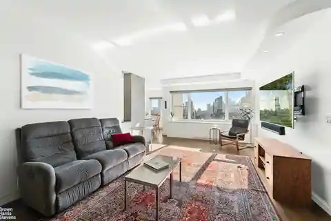 Spectacular Penthouse High Above the City