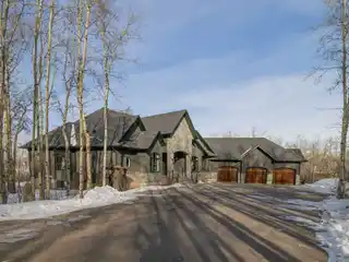 Spacious Executive Bungalow on over Three Acres