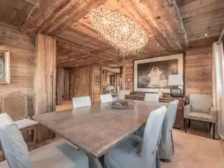 Gorgeous Chalet Near the Slopes