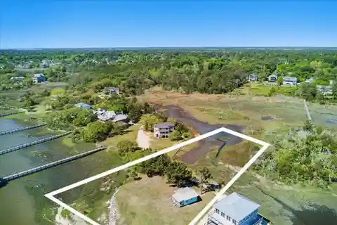 Prime Intracoastal Waterway Frontage