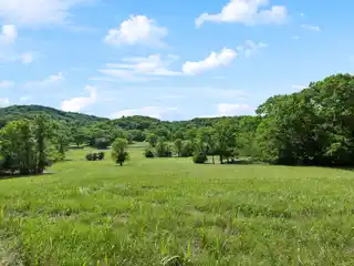 Extraordinary 16-acre Legacy Property