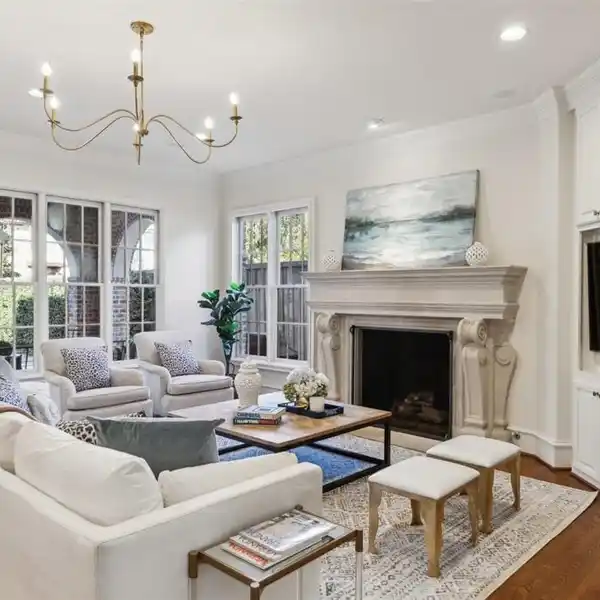 TIMELESS GAGE HOME IN COVETED OLD HIGHLAND PARK