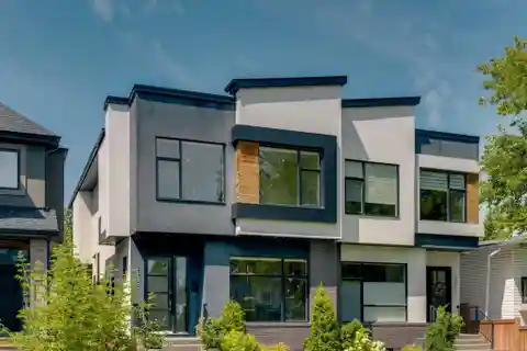 Stunning Semi-Detached Home