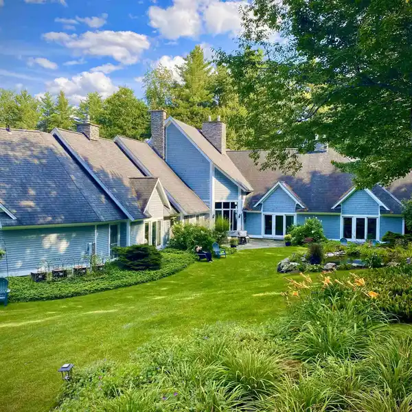 STONE HILL ESTATE