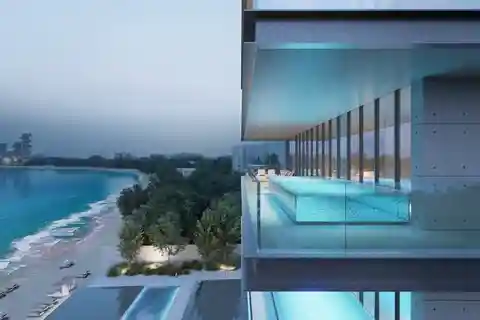 Iconic Dubai Residence with Panoramic Sea Views
