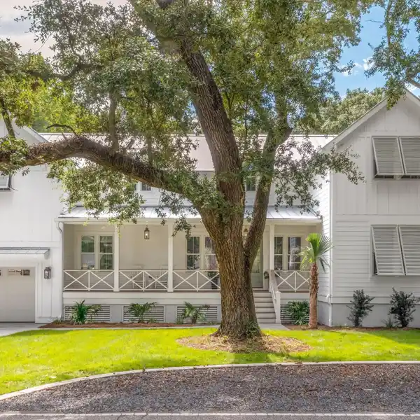CLASSIC LOWCOUNTRY HOME