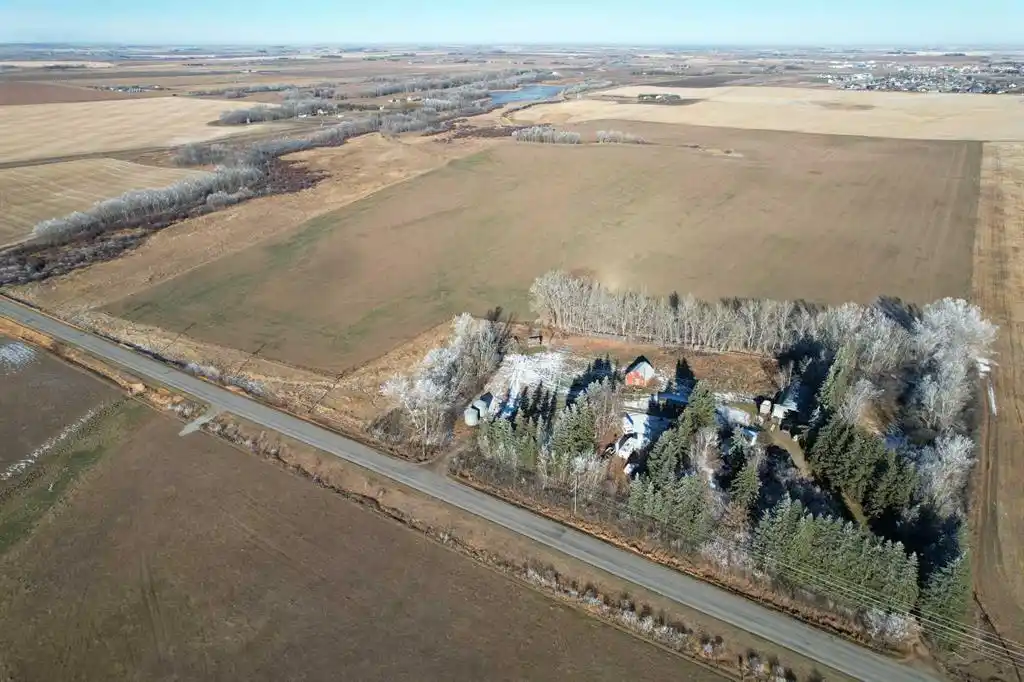 Expansive Property with Many Potential Home Sites