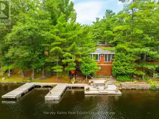 Captivating and Diligently Cared-For Home on Lake Muskoka