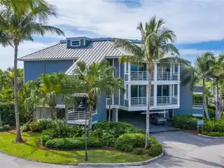 Gorgeous Coastal Inspired Condominium