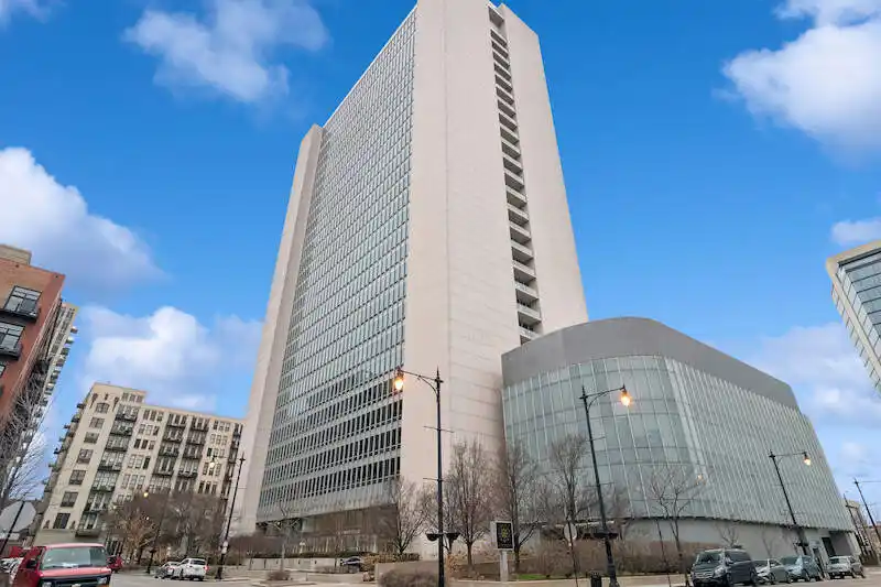Beautiful Residence at the Iconic Montgomery