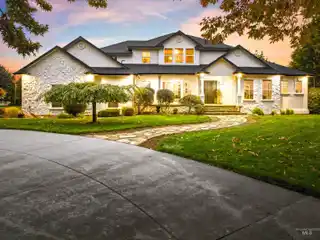 Luxurious Two-acre Private Estate in Coveted Foxtail