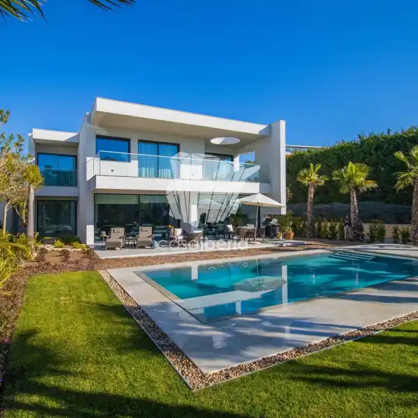 MODERN VILLA IN GATED CONDO NEAR FERRAGUDO BEACH