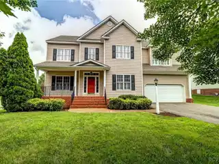 Stunning Family Home in Glen Allen