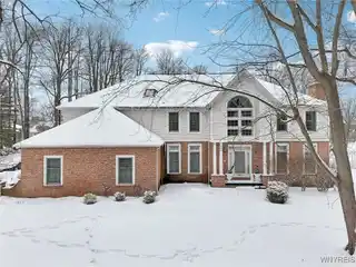 East Amherst Estate Home on Park-like Property
