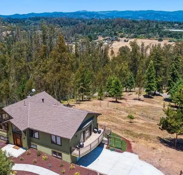 AMAZING 7.9-ACRE PROPERTY
