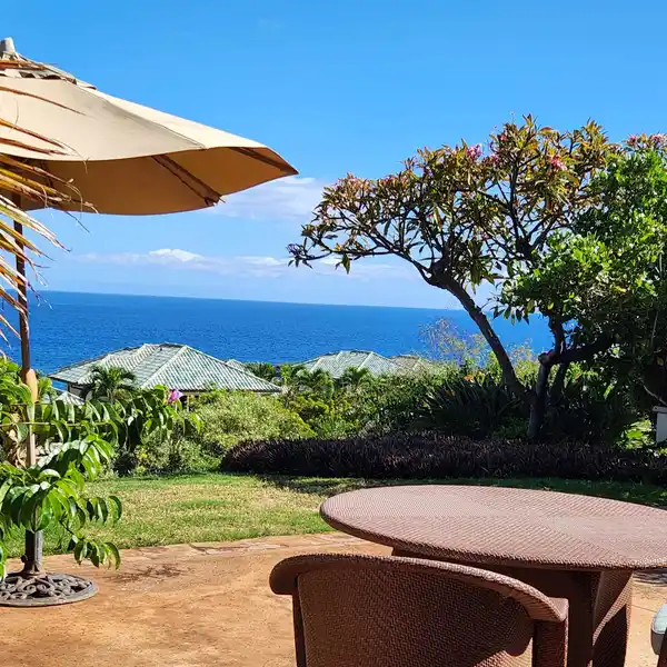 LUXURY CONDO ON THE SECLUDED ISLAND OF LANA'I
