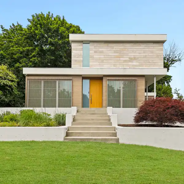 STYLISH MODERN OASIS