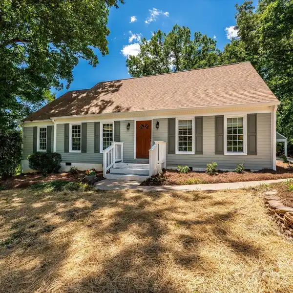 COUNTRY RETREAT IN THE CITY