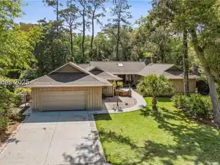 Renovated Pool Home Overlooking Heron Point Golf Course
