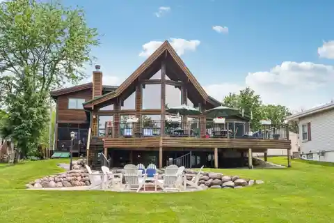 Blue Spring Lake Getaway