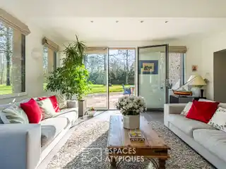 Spacious Dual-house Property with Private Park