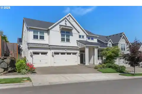 Beautiful Family Home Near Top Schools