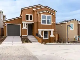 Stunning Split-level Home in Quarry Heights