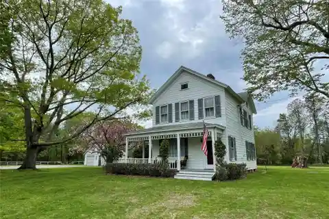 Historic Boisseau Farmhouse