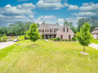 Fantastic Custom Home with Lake Access