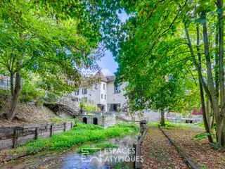 Superb Building in a Bucolic Garden