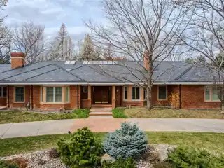 Thoughtfully Built in an Idyllic Location