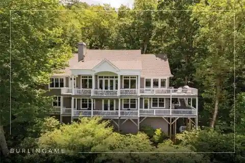 Spacious Home in the Heart of Sapphire Valley