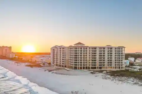 Extraordinary Direct Gulf-front Residence