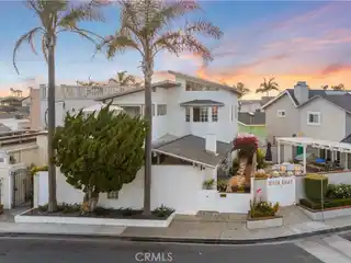 Spacious Home in Coveted Newport Shores