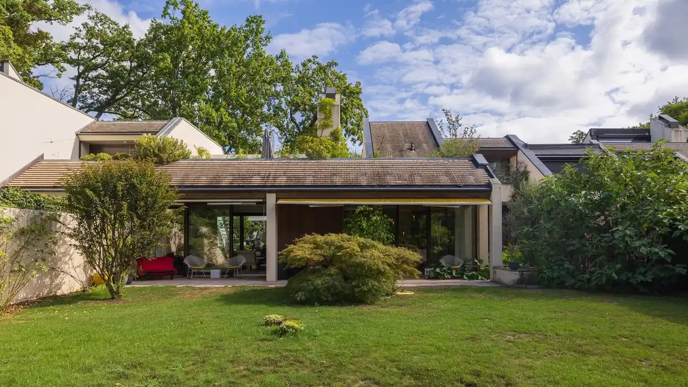 Sumptuous Villa in Sought-after Chêne-bougeries