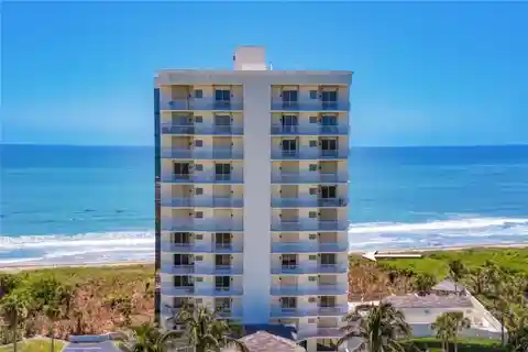 Lovely Penthouse Condo